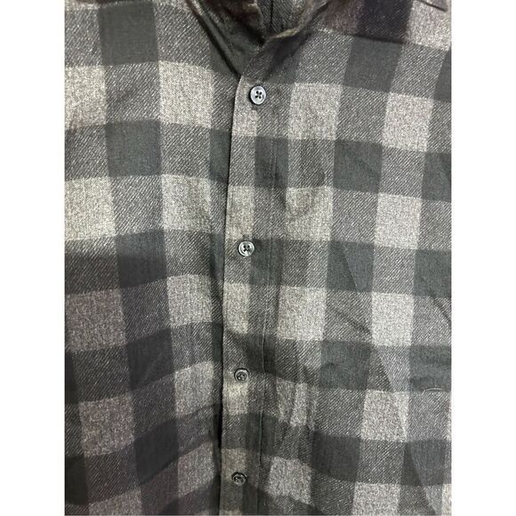 Saks Fifth Avenue Extra Large (XL) Grey and Black Plaid Long Sleeve Shirt - Picture 5 of 6